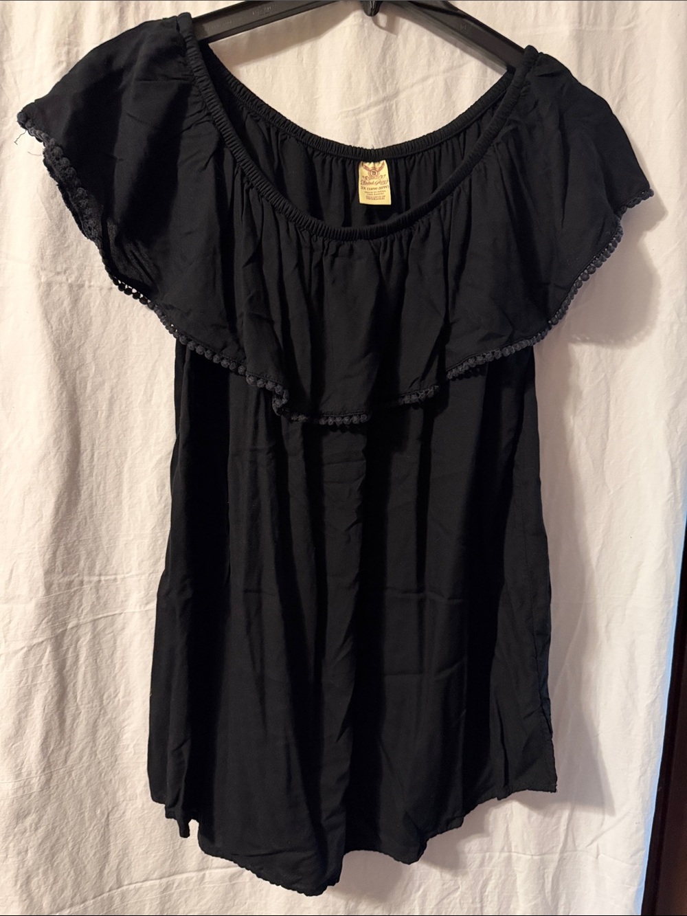 Faded Glory Black Ruffle Off-Shoulder Blouse